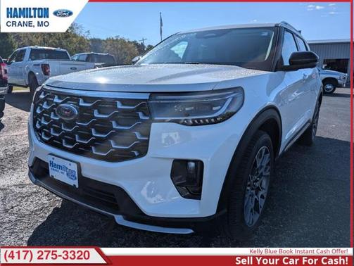 2025 Ford Explorer Platinum