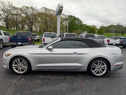 2017 Ford Mustang EcoBoost Premium