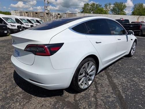 2018 Tesla Model 3 Long Range