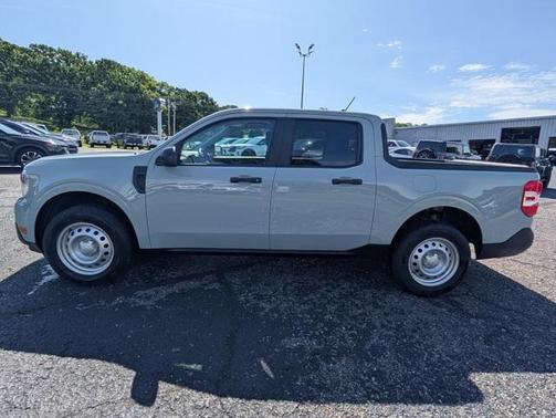2024 Ford Maverick XL