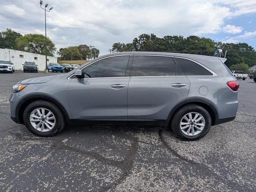 2020 Kia Sorento LX