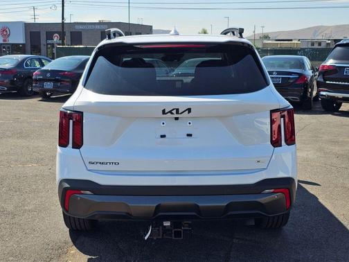 2025 Kia Sorento X-Line SX