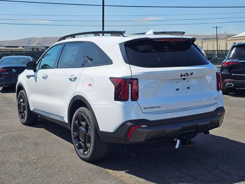 2025 Kia Sorento X-Line SX