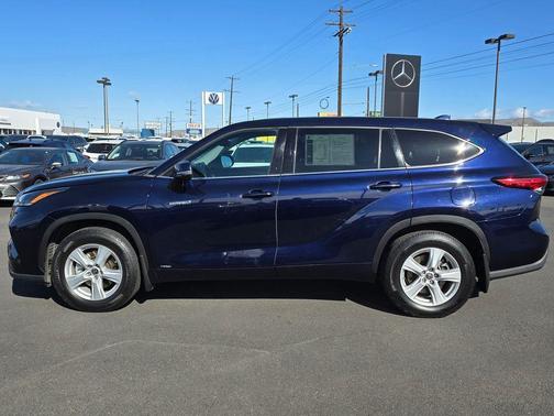2021 Toyota Highlander Hybrid LE