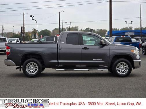 2017 Toyota Tundra SR5