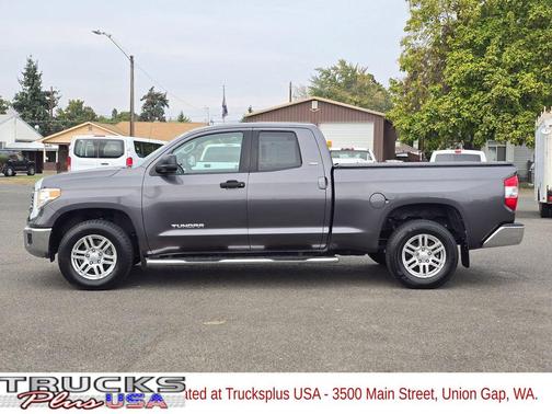 2017 Toyota Tundra SR5