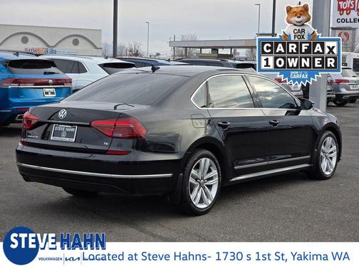 2017 Volkswagen Passat 1.8T SE w/Technology