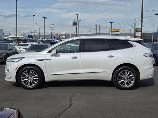 2023 Buick Enclave Avenir