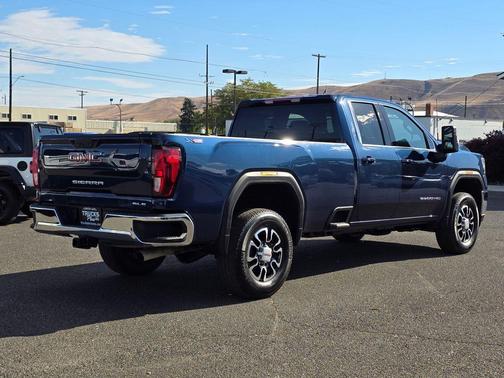 2023 GMC Sierra 2500 SLE