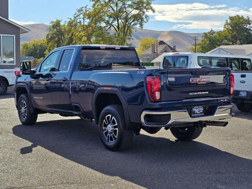 2023 GMC Sierra 2500 SLE