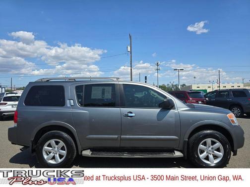 2015 Nissan Armada SV