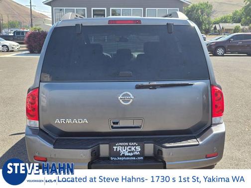 2015 Nissan Armada SV