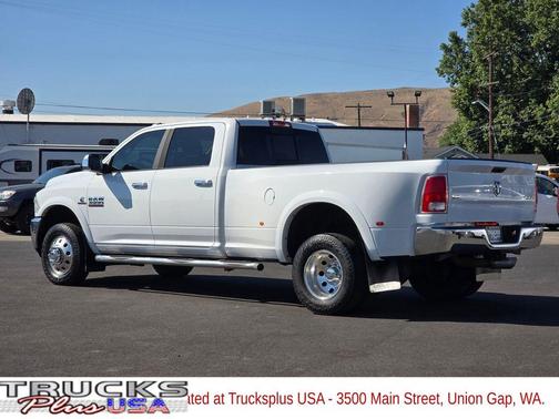 2015 RAM 3500 Laramie