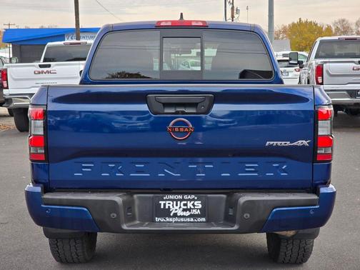 2022 Nissan Frontier PRO-4X