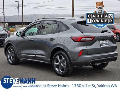 2023 Ford Escape ST-Line Select
