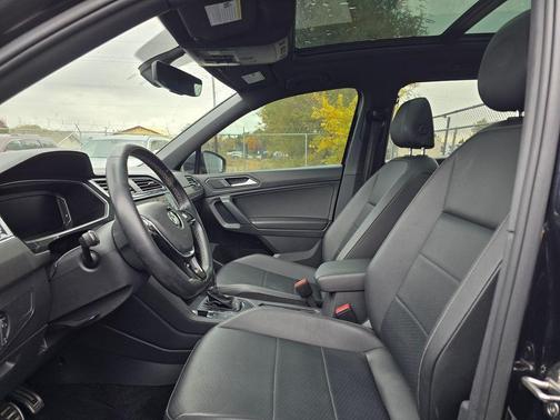 2019 Volkswagen Tiguan 2.0T SEL R-Line Black