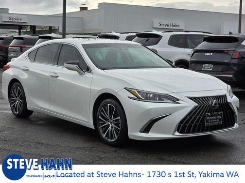 2025 Lexus ES 300h Base