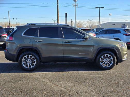 2019 Jeep Cherokee Latitude Plus