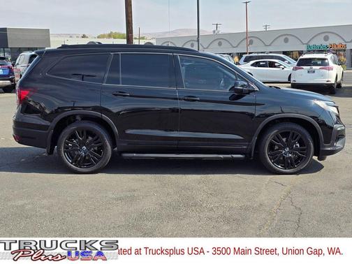 2022 Honda Pilot Black Edition