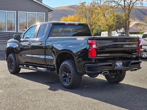 2019 Chevrolet Silverado 1500 Custom Trail Boss