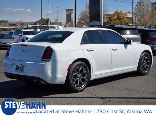 2015 Chrysler 300 S