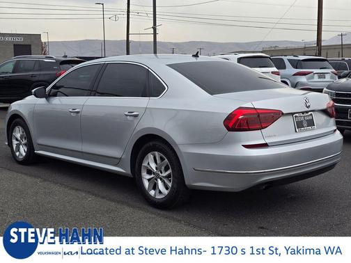 2017 Volkswagen Passat 1.8T S