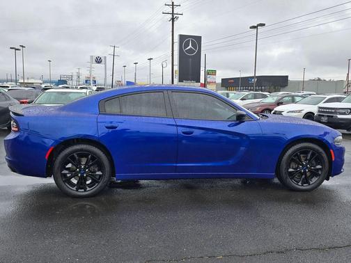 2020 Dodge Charger SXT