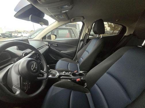 2019 Toyota Yaris Sedan L