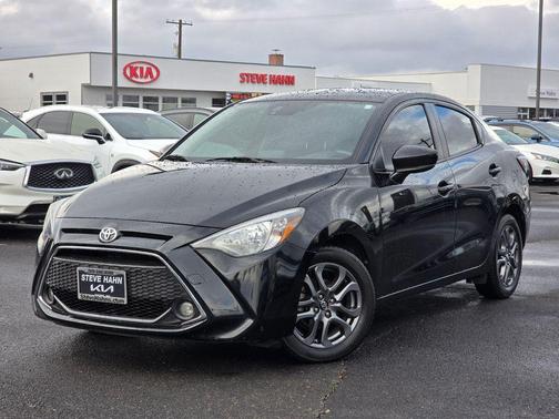2019 Toyota Yaris Sedan L