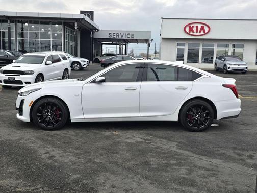 2023 Cadillac CT5 Premium Luxury RWD