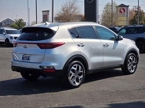 2020 Kia Sportage EX