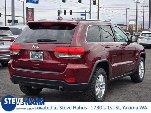 2017 Jeep Grand Cherokee Laredo