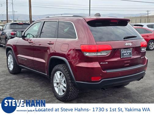 2017 Jeep Grand Cherokee Laredo