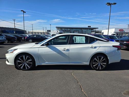 2019 Nissan Altima 2.5 SR