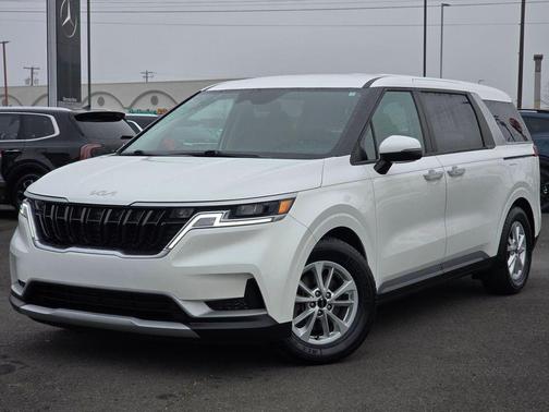 2022 Kia Carnival LXS