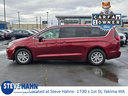 2023 Chrysler Pacifica Touring-L