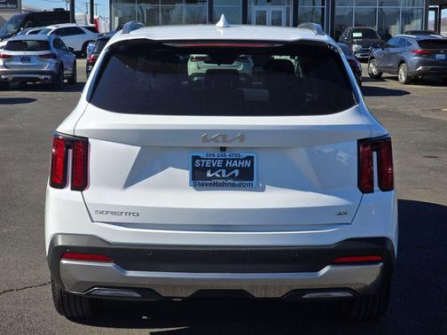 2025 Kia Sorento S