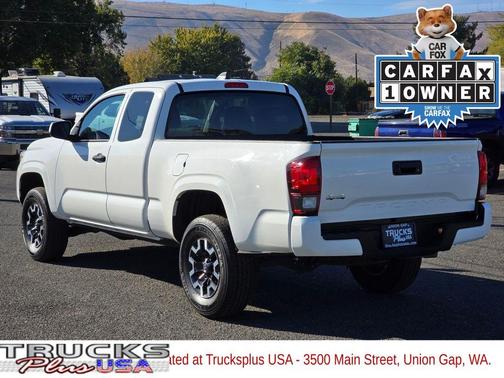 2021 Toyota Tacoma SR