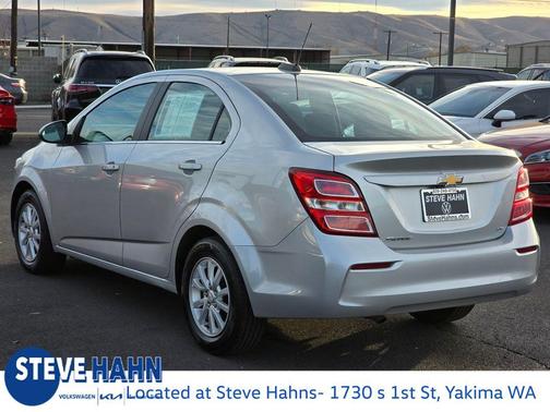 2017 Chevrolet Sonic LT