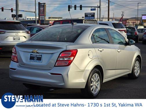 2017 Chevrolet Sonic LT