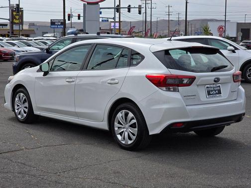 2022 Subaru Impreza Base