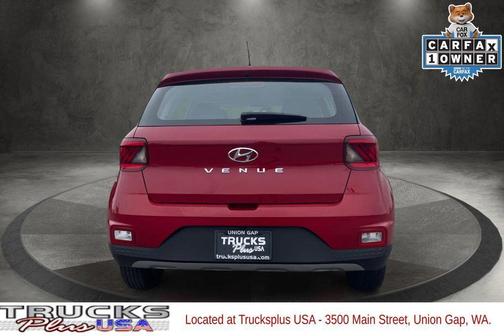 2023 Hyundai VENUE SE