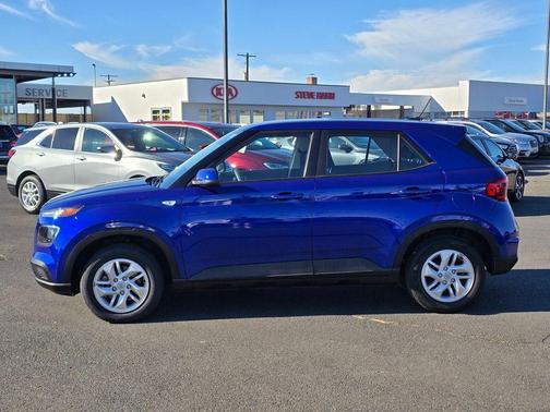 2023 Hyundai VENUE SE