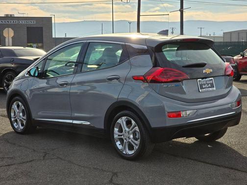 2021 Chevrolet Bolt EV LT