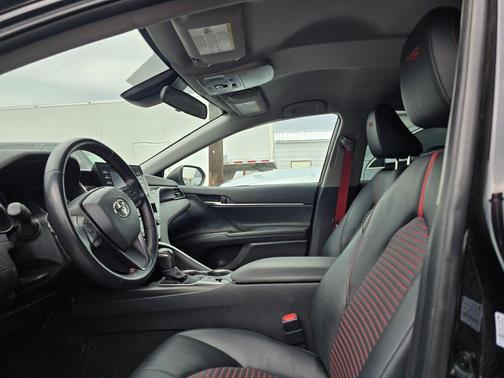 2021 Toyota Camry XSE V6