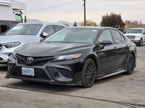 2021 Toyota Camry XSE V6