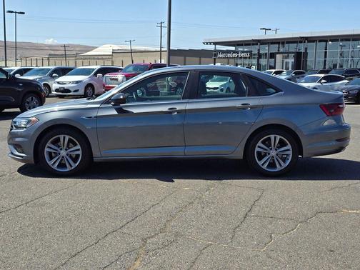 2020 Volkswagen Jetta 1.4T R-Line