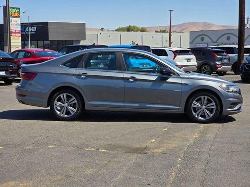 2020 Volkswagen Jetta 1.4T R-Line