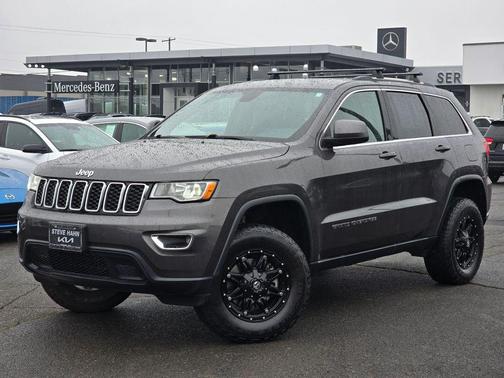 2017 Jeep Grand Cherokee Laredo