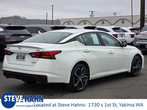 2023 Nissan Altima 2.5 SR